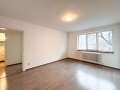 Piata Sudului - Apartament 3 camere Pozitie excelenta