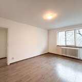 Piata Sudului - Apartament 3 camere Pozitie excelenta